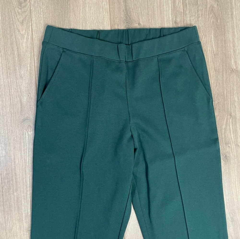 ** Host Pick** J. Crew Pintuck Petite Soft Work Pants - Picture 3 of 6